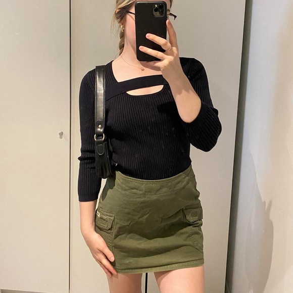 Marc D’alcy cut out top - Picture 6 of 6